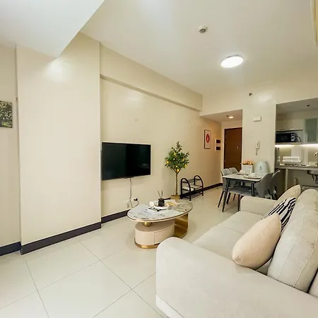 Modern 1Br W Exclusive Pool Access Aparthotel