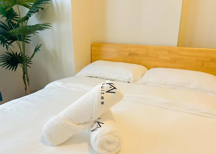 Modern 1br W Exclusive Pool Access Lägenhetshotell Lapu-Lapu City