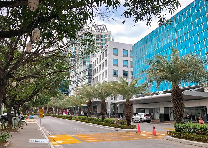 Lägenhetshotell Modern 1br W Exclusive Pool Access Lapu-Lapu City