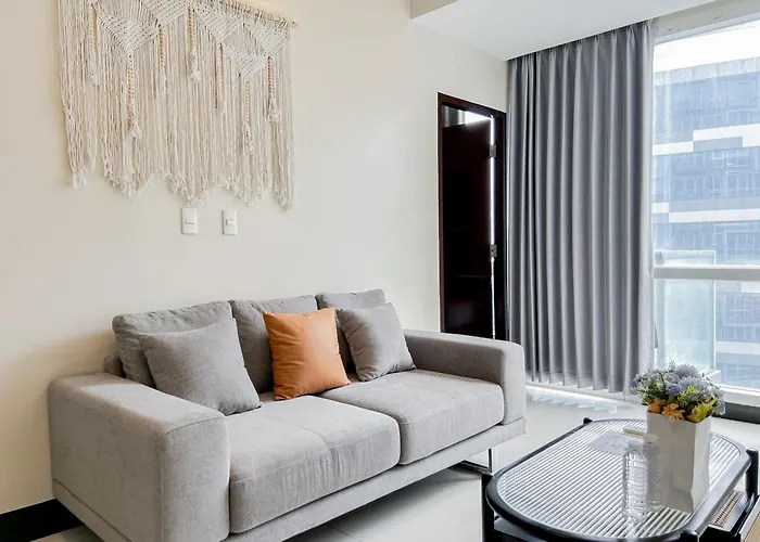Modern 1br W Exclusive Pool Access Lägenhetshotell Lapu-Lapu City